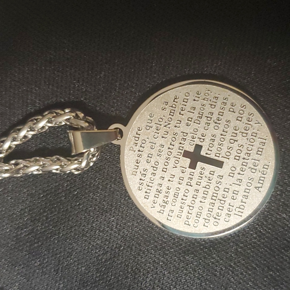 🛑🆕️ Prayer Necklace (silver) New! ✴️